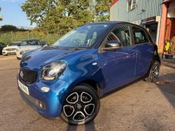 Blue Used 2016 Smart ForFour Premium Hatchback | £7,980 (Fair price)