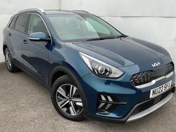 Blue Used 2022 Kia Niro 2 SUV | £16,990 (Good price)