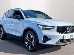 Cloud blue Used 2025 Volvo XC40 Ultra SUV | £37,276 (Expensive)