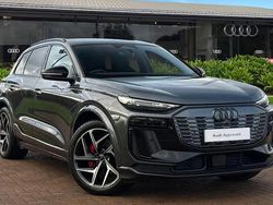 Grey Used 2024 Audi Q6 e-tron Performance SUV | £49,980 (Fair price)