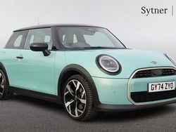 Green Used 2024 Mini Cooper S Hatch Hatchback | £29,000 (Fair price)