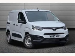 White Used 2023 Toyota Proace Active Van | £15,598 (Fair price)