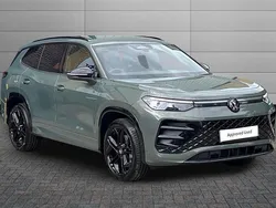 Cipressino green Used 2025 VW Tayron R-line SUV | £39,990 (Good price)