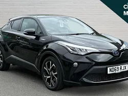 Black Used 2020 Toyota C-HR Design SUV | £15,890 (Fair price)