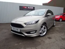 Silver Used 2015 Ford Focus Zetec Hatchback | £6,795 (Fair price)