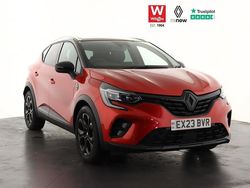 Red/black Used 2023 Renault Captur Rive Gauche SUV | £18,399 (Fair price)