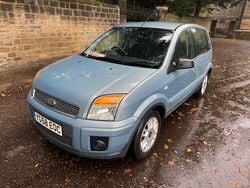 Silver Used 2008 Ford Fusion Zetec Hatchback | £1,290 (Good price)
