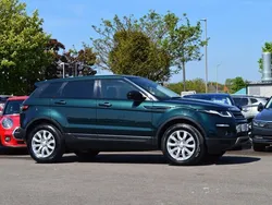 Aintree green Used 2017 Land Rover Range Rover evoque SE Estate | £11,475 (Good price)