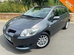 Grey Used 2008 Toyota Auris Hatchback | £4,695 (A bit pricey)