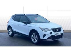 White Used 2023 Seat Arona FR SUV | £14,596 (Fair price)
