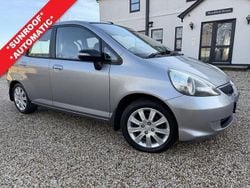 Silver Used 2016 Honda Jazz SE Hatchback | £5,499 (Super price)