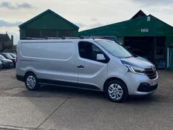 Silver Used 2020 Renault Trafic Van | £9,995 (Fair price)