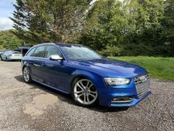 Blue Used 2014 Audi S4 Estate | £16,995