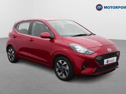 Red New 2024 Hyundai i10 Advanced Hatchback | £15,299 (Good price)