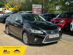 Black Used 2015 Lexus CT200h Hatchback | £12,495 (Fair price)