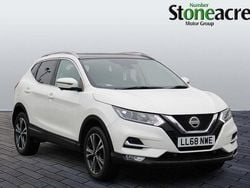 White Used 2018 Nissan Qashqai N-Connecta SUV | £9,495 (Good price)