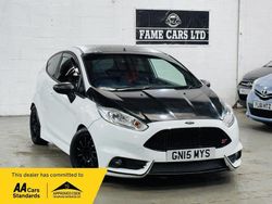 White Used 2015 Ford Fiesta ST Hatchback | £4,500 (Good price)
