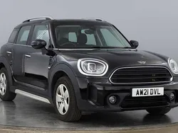 Black Used 2021 Mini Cooper Countryman Classic SUV | £21,495 (Fair price)