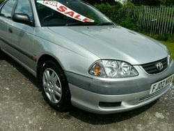 Used 2003 Toyota Avensis Hatchback | £1,395 (Fair price)