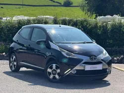 Black Used 2015 Toyota Aygo X-clusiv Hatchback | £7,445 (Fair price)