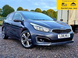 Silver Used 2016 Kia Ceed Hatchback | £7,488 (Fair price)