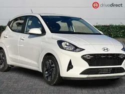 Special solid paint atlas white Used 2024 Hyundai i10 Advanced Hatchback | £13,730 (Fair price)