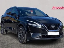 Pearl black Used 2022 Nissan Qashqai Tekna SUV | £20,975 (Expensive)