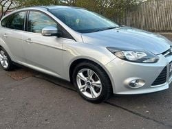 Silver Used 2013 Ford Focus Zetec Hatchback | £2,595 (Good price)