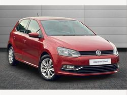 Red Used 2015 VW Polo SE Hatchback | £8,995 (Fair price)