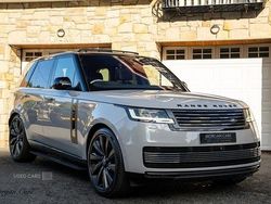 Used 2022 Land Rover Range Rover SUV | £106,995 (Fair price)