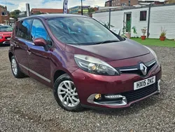 Red Used 2015 Renault Scénic III Dynamique MPV | £4,250 (Fair price)