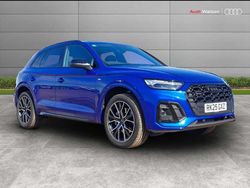 Blue Used 2025 Audi Q5 Black Edition SUV | £45,990 (A bit pricey)