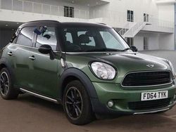 Green Used 2014 Mini Cooper D Hatchback | £5,490 (Fair price)