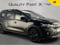 Black Used 2023 Dacia Jogger Extreme MPV | £16,199 (Fair price)