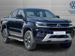 Black Used 2024 VW Amarok Style Pickup | £43,754