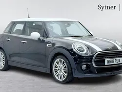 Black Used 2018 Mini Cooper D Hatch Hatchback | £11,500 (Expensive)