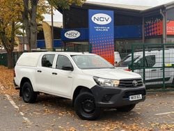 White Used 2019 Toyota HiLux Active Pickup | £14,990 (Good price)