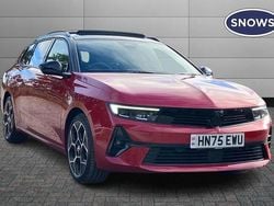 Red New 2025 Vauxhall Astra Ultimate Estate | £24,518 (Good price)