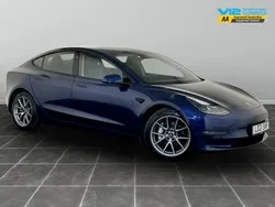 Blue Used 2021 Tesla Model 3 Long Range Sedan | £13,695 (Good price)