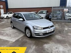 Used 2014 VW Golf VII SE Hatchback | £5,445 (Good price)