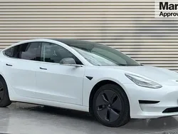 White Used 2020 Tesla Model 3 Standard Range Sedan | £15,570 (Fair price)