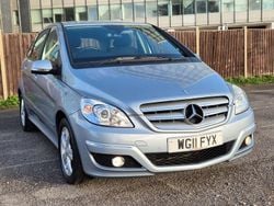Blue Used 2011 Mercedes B160 SE MPV | £4,750 (Fair price)