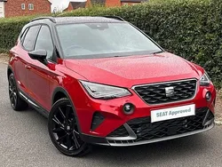 Red New 2025 Seat Arona Black Edition SUV | £30,290