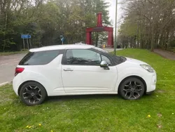 White Used 2010 Citroën DS3 Hatchback | £1,750 (Fair price)