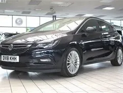 Blue Used 2018 Vauxhall Astra Elite Hatchback | £8,490 (Fair price)