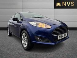 Blue Used 2014 Ford Fiesta Zetec Hatchback | £2,995 (Super price)