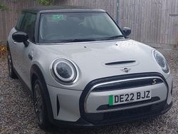 Silver Used 2022 Mini Cooper S Level 1 Hatchback | £13,498 (Good price)