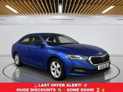 Blue Used 2021 Skoda Octavia SE First Edition Hatchback | £12,650 (Good price)