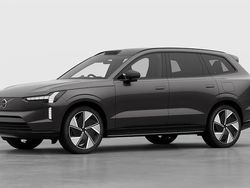 Platinum grey New 2025 Volvo EX90 Ultra SUV | £99,178 (Expensive)