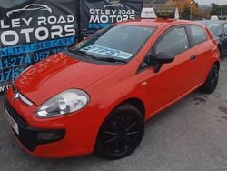 Red Used 2010 Fiat Punto Evo Active Hatchback | £1,695 (Fair price)